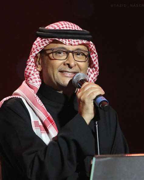 بالفيديو الفنان عبدالمجيد عبدالله يكشف من تريو الرياض عن مرضه ويطلب من جمهوره الدعاء له