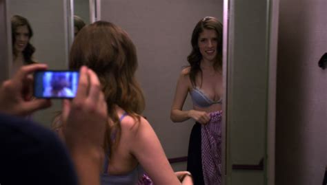 Nackte Anna Kendrick In Get A Job