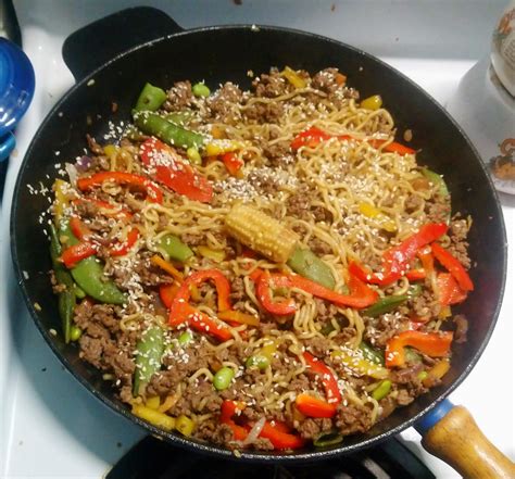 Meaty stuffed peppers a delicious and nutritious meal is only a half hour away with meaty stuffed peppers. Beef With Noodles Diabetic Dinner Recipe / Beef And Noodles Skillet 15 Minute Recipe Favorite ...