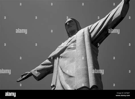 La estatua del Cristo Redentor creada por el escultor francés Paul Landowski y construida entre