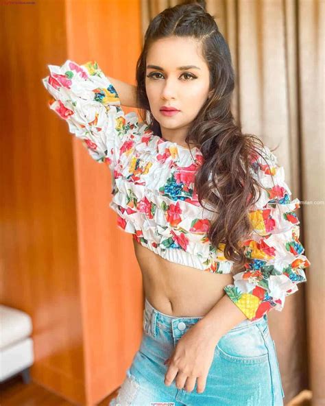 Hot And Sexy Photos Of Avneet Kaur 50 Navel Photos That Ll Make You Fall