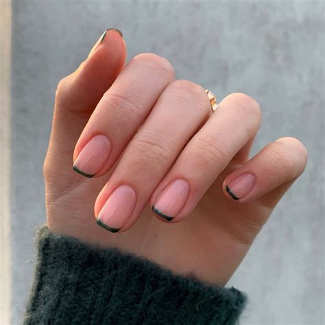 Short Green French Tip Nails The Perfect Look For Any Occasion The