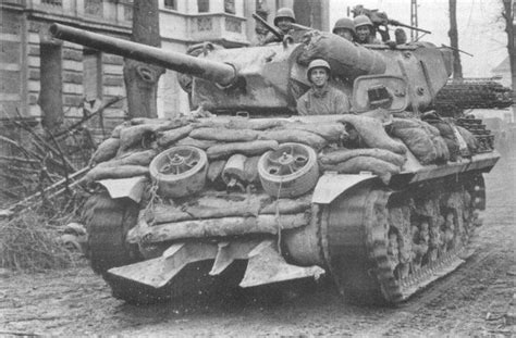 Tankfacts M10 Tank Destroyer Army Tanks Tank Destroyer