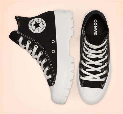 Chuck Taylor All Star Lugged Womens High Top Shoe