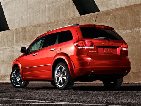 It's comfortable and it drives well, but the durango has an achilles' heel. 2016 Dodge Journey - Price, Photos, Reviews & Features