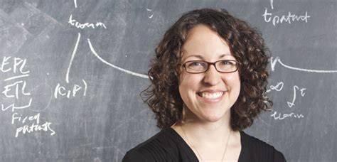 Mit Shass News 2015 Economist Heidi Williams Wins Macarthur