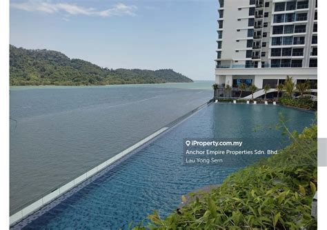 Queens Waterfront Intermediate Condominium 3+1 bilik tidur untuk dijual
