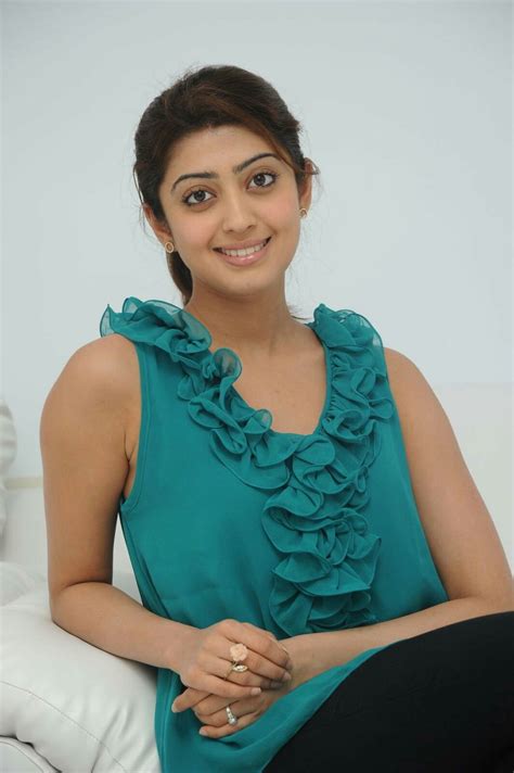 Pin By Arrow Throne On Pranitha Subhash South Actress Indian