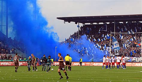 Im stadtderby beim fc st. St. Pauli - HSV: So sehen Derbysieger aus | mittnamn.nu ...