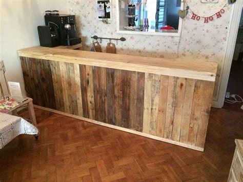 The free bar plans all include building directions, diagrams, material lists, tool lists, photos, and some even include videos. Recycled Wood Pallet Bar Ideas | Pallet Ideas