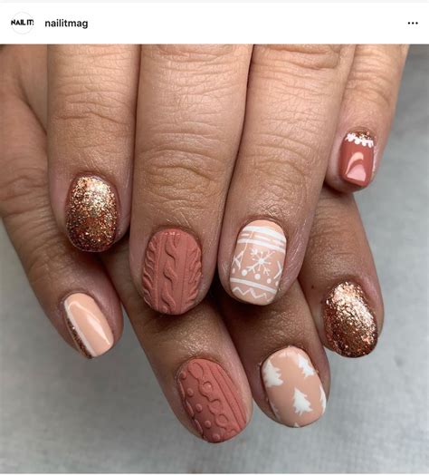 The Textured Look Is Hot Short Square Nails Square Nail Designs My