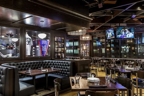 Best Sports Bars In Downtown Chicago