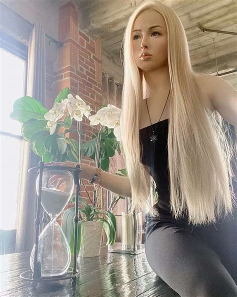 Who Is Valeria Lukyanova Meet The Ukrainian Social Media Star Dubbed As ‘human Barbie The