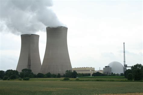 Filenuclear Power Plant Grohnde Germany 1 2 Wikimedia Commons