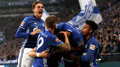 Schalke verliert spät aber verdient gegen den hsv. Schalke klimt naar tweede plaats met zege op HSV | NOS