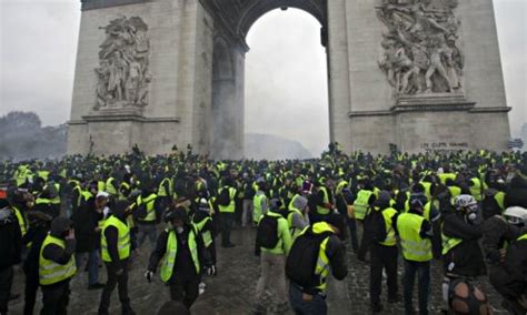 The Yellow Vest Movement Strengthens In France Mr Online