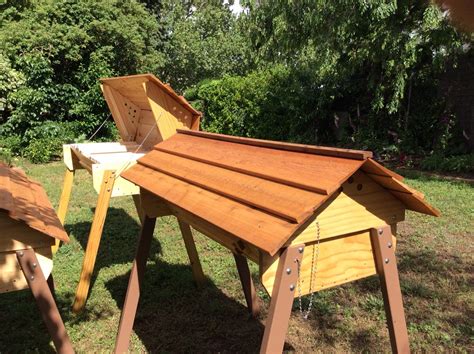 The top bar design sets out to. Top Bar Hive - Complete - Bindaree Bee Supplies
