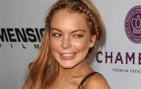 Foto Hot Lindsay Lohan Subió Foto En Topless Y Luego La Borró Pero Acá La Tenemos