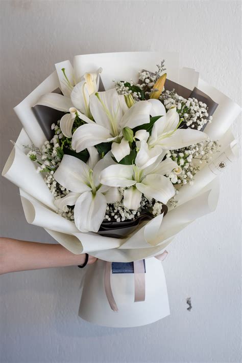 White Lily Flower Bouquet Detailed Account Stills Gallery