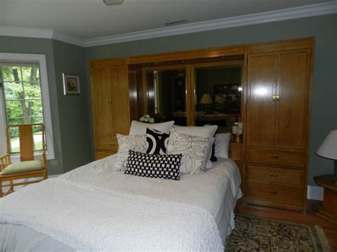 Bedroom, living room, dining room, kitchen, office, outdoor Thomasville Topaz Piered Queen Bedroom Set w/ Dresser ...