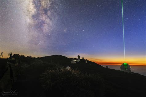 Milky Way Twinkles In Twilight In Spectacular Island View Space