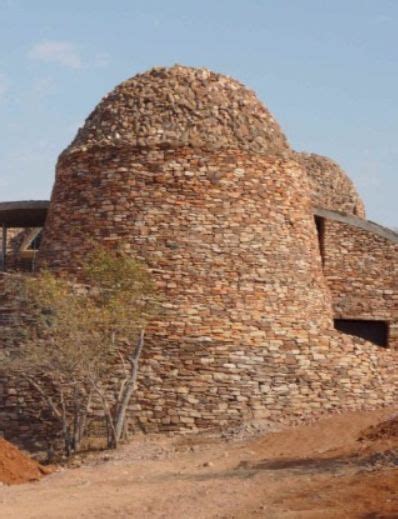 Kingdom Of Mapungubwe Existed From About 1075 1220 It Was A Stage In