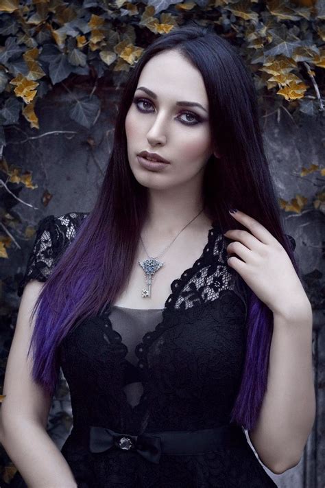Goth Beauty Dark Beauty Punk Fashion Gothic Fashion Fashion Tips Fashion Art Dark Skirts