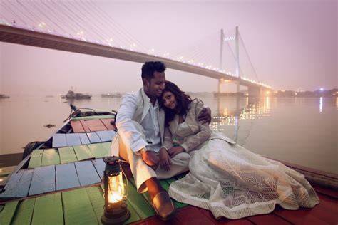 Pre Wedding Shoot In Victorian Kolkata By Visual Indigo Photography