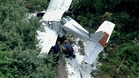 Small Plane Crashes At New Jersey Airport Nbc New York