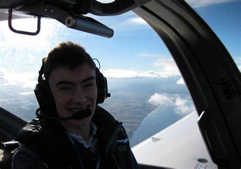 Passionate trainee pilot earns flight of a lifetime - Pilot Career News ...
