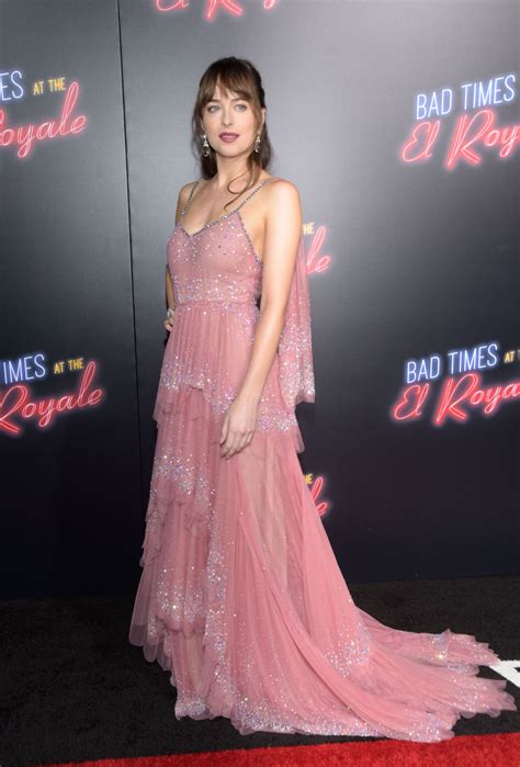 Dakota Johnson Bad Times At The El Royale Premiere Celebmafia