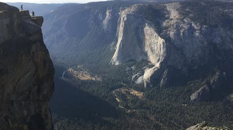 Brother Couple Died In Yosemite Fall While Taking Selfie