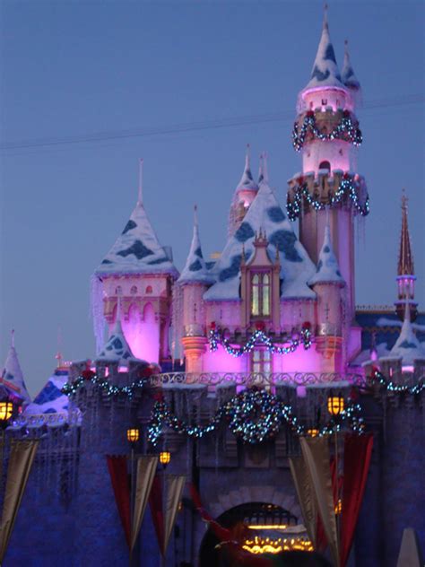 Disneylands Winter Wonderland Just Helen