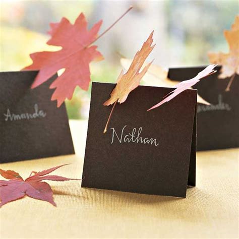 Learn to make your own diy place card holders using wood slices. 24 Simple DIY Ideas for Thanksgiving Place Cards - Amazing DIY, Interior & Home Design