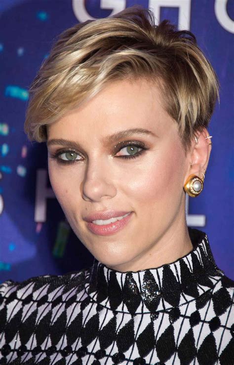 Scarlett Johansson In Azzedine Alaïa At Ghost In The Shell Paris