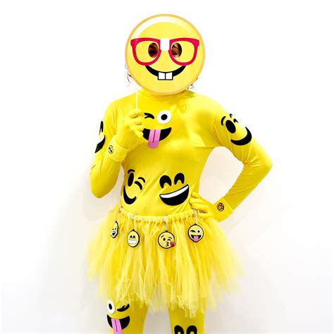 Emoji Outfit