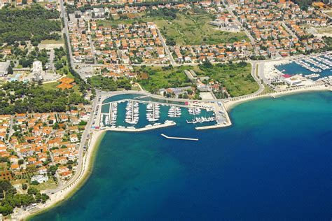 Marina Borik Harbour in Marina, Croatia - Marina Reviews ...