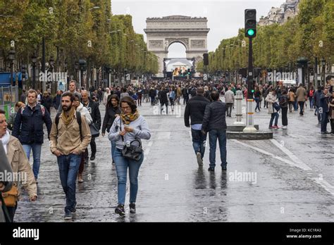 Paris France 01 October 2017 People Walking On The Champs Elysées