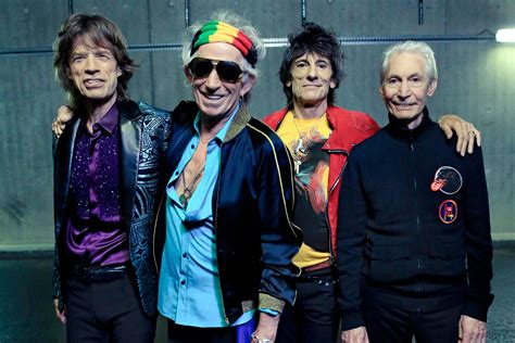 Chaque weekend, la rédaction web de rolling stone sélectionne les nouveautés les plus cool du moment pour une playlist décapante ! Rolling Stones to Open Flagship Store in London - Rolling ...