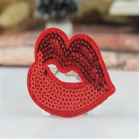 544 Cm 1 Pcs Small Red Lips Sequins Clothes Embroidered Iron On