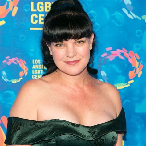 Ncis Star Pauley Perrette Had A Scary Fall And Shared A Photo Of The