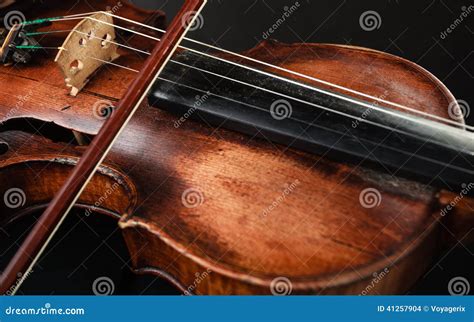 Close Up Do Instrumento Do Violino Arte Da Música Clássica Foto de