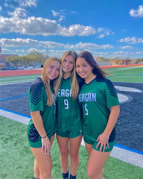 Lacrosse Girls Soccer Girl Soccer Team Cute Soccer Pictures Tall