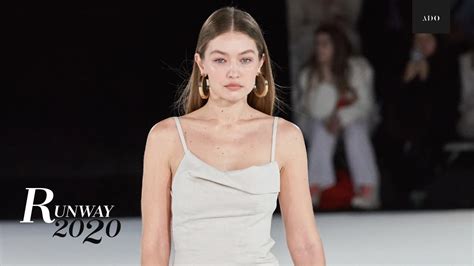 Best Runway Moments Of 2020 Runway Collection Youtube