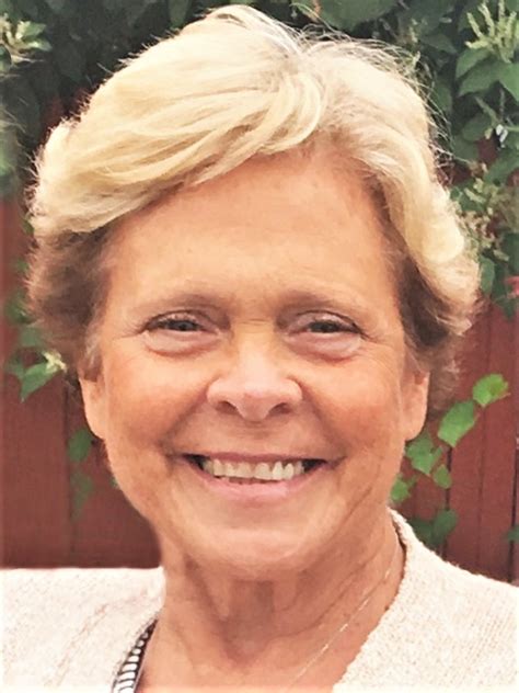 Obituary Of Joy B Mccord Nolan Funeral Home Proudly Serving Nort