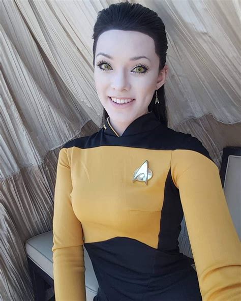 Data Cosplay Joanie Brosas Star Trek Cosplay Star Trek Crew