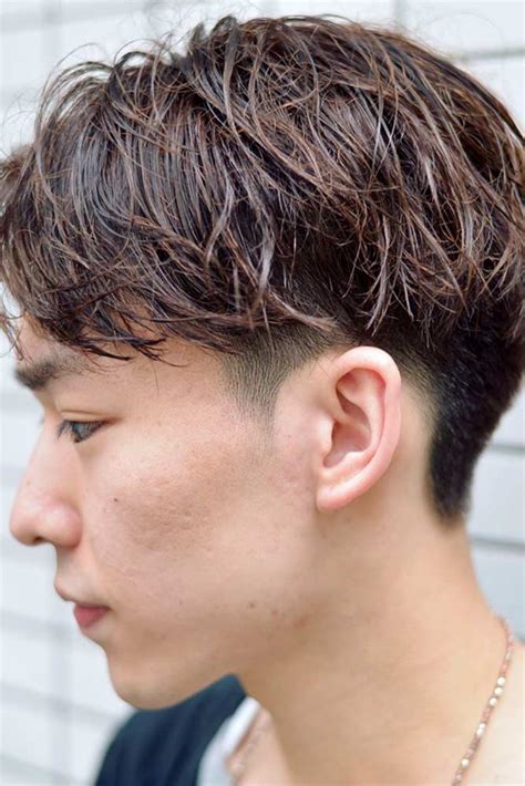 I used a #4 guard on the sides and created a disconnected shape. Korean Two Block Haircut Back View - Korean Idol