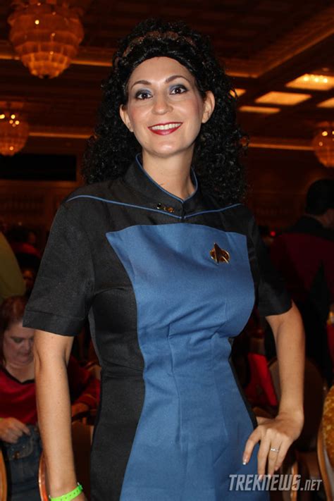 30 Inspiring Star Trek Halloween Costumes Gallery Treknewsnet