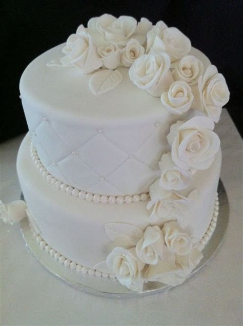 Wedding Cake Made With Handmade Fondant Roses On Cake Central Fondant