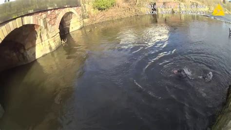 Police Bravery Awards 2018 Officer Jumps Into River To Save Man Youtube